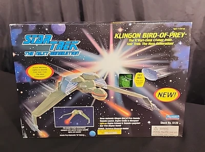 Rare 1995 Star Trek Klingon Bird-of-Prey Ship Playmates 6128 #005702 NEW - Image 1 of 4