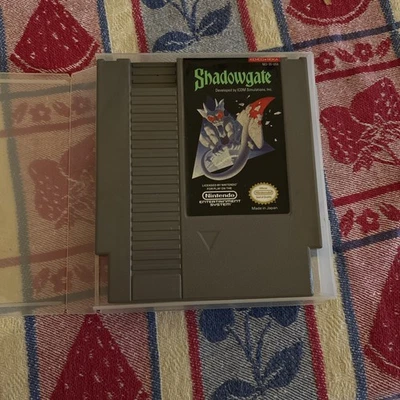 Shadowgate (Nintendo Entertainment System, 1989) NES - Imagem 1 de 2