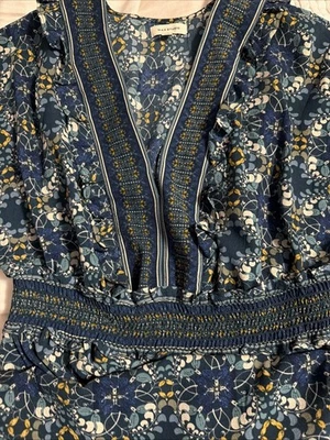 MAX STUDIO Geo 印花绉纱 V 领缩褶腰围和袖口分层长裙 L — 第 1/4 张图片