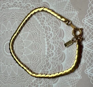 Vintage Merlite Industries Goldtone Spiral Chain Bracelet - Picture 1 of 4