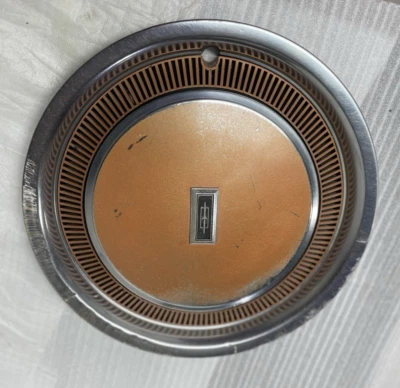 Oldsmobile Cutlass Supreme 1978 tapacubos cubierta de rueda OEM 52225F Foto 1 de 4