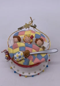 Vintage Campbell’s Soup Kids Sleeping In A Soup Bowl Christmas Ornament 1993  - Picture 1 of 7