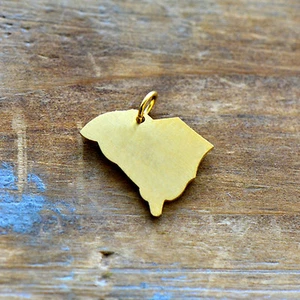 South Carolina State Charm - Brushed 24k Gold Plated Stainless Steel Pendant - Picture 1 of 3