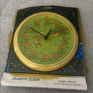 Vintage A Tiny Little Division Hallmark Golf Shoebox Greetings Wall Quartz Clock - Picture 1 of 6