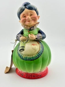 RARO cuscino souvenir Old Lady vintage, etichetta Bristol Imports, Cool Springs Park WV - Foto 1 di 11