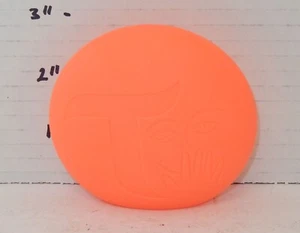 2018 Hasbro Taboo Kids Vs Parents Board game Replacement Squeaker Piece Part - Picture 1 of 1
