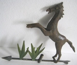 ANTIQUE OLD IRON JUMPING HORSE WEATHER VANE DETAILED WEATHERVANE - Picture 1 of 10