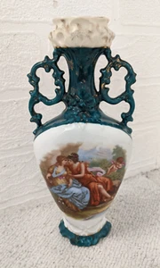 Victoria Carlsblad Austria Vase 8,5" Damenvase mit zwei Henkeln Cherub - Bild 1 von 9