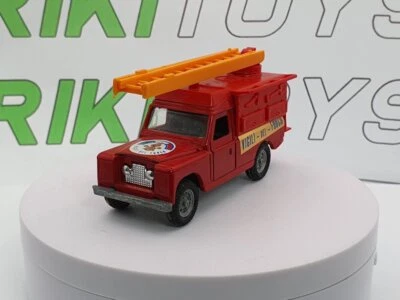 Land Rover pompiers Mebetoys 1/43 rouge - Photo 1/4