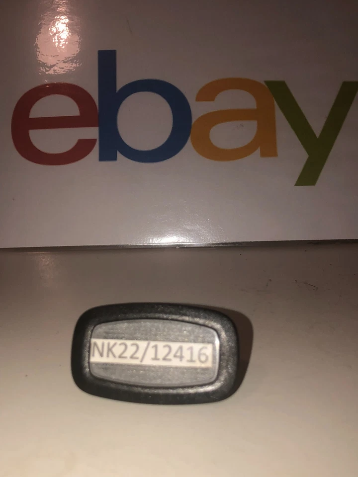 Оригинальная лампа для салона Mercedes-Benz A00090651079051 - Изображение 1 из 2