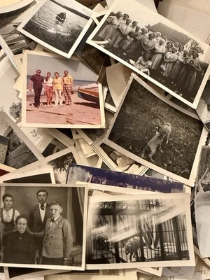 200 Random Snapshot Photographs Amateur Vernacular B&W Color 20th Century Lot - Image 1 of 4