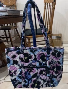 Bunte Vera Bradly Pflaume Stiefmütterchen Handtasche - Bild 1 von 1