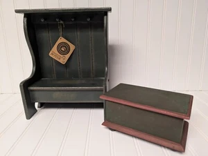 Banco de barro de madera Boyds Bear y caja Wuzzie verde 250524G nuevo de colección - Imagen 1 de 12