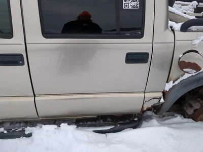 Chevrolet S10 Driver Rear Door Oem WTSJC Foto 1 de 2