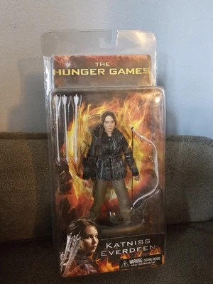 7-дюймовая новая запечатанная фигурка Китнисс Эвердин Дженнифер Лоуренс из Голодных игр - Изображение 1 из 4