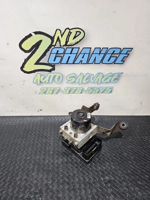 2006-2010 Mazda 5 módulo de bomba de freio ABS antibloqueio sem controle dinâmico de estabilidade - Imagem 1 de 3