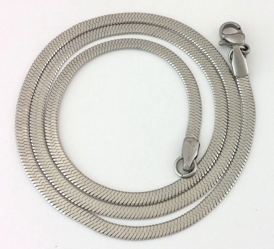 Nuevo Collar Cadena Cuerda Serpiente Espiga Brillante Prensa Plana Delgada Oro Plata 3mm Foto 1 de 1