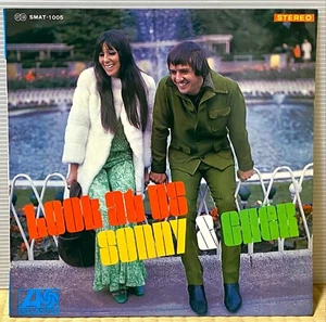 SONNY & CHER - LOOK AT US 1965 JAPAN LAMINATED THIN SLEEVE LP SMAT-1005 - Picture 1 of 5