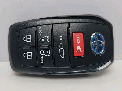 NEW! OEM GENUINE 2021 - 2024 Toyota Sienna Smart Key Fob Keyless Entry FoB OnLY - Image 1 of 3