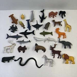 Plastic Zoo Safari Aquatic Wild Animals Lot of 27 Pieces Lion Seals Zebra Whales - Picture 1 of 19