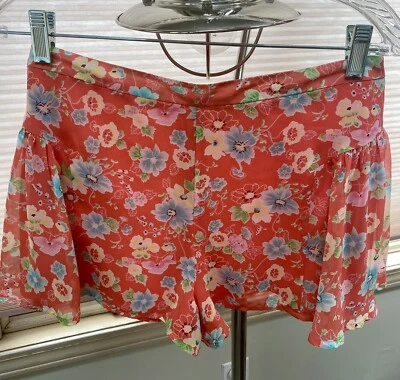 Shorts estampado floral vermelho Free People - Tamanho 4 - Imagem 1 de 4