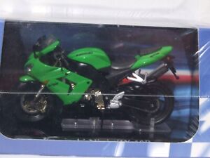 1:24 Scale Kawasaki Ninja ZX-10R Motorbike by Atlas