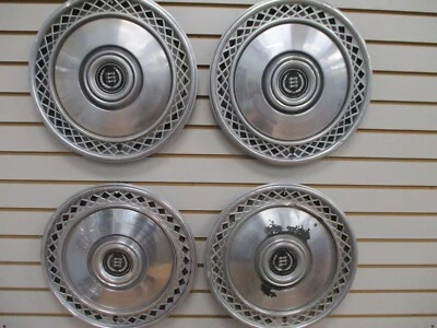 Ford Galaxy Ltd Mercury 1977-1989 Cougar Crown Vic tapacubos juego de cubiertas de rueda 734 Foto 1 de 4