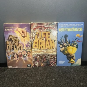 Monty Python’s - The Holy Grail, Life Of Brian, The Meaning Of Life/UNTESTED/VHS - Picture 1 of 17