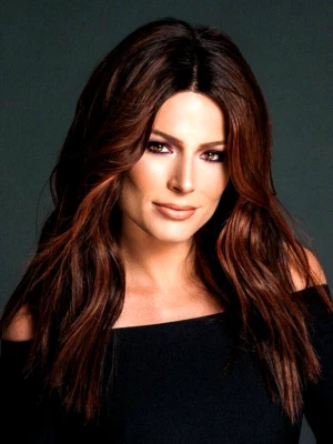 VERONICA Wig Envy Hair 30%70%HeatOKChocolatCherryLaceFtAllHandtiedMonotp reg2800 - Image 1 of 4