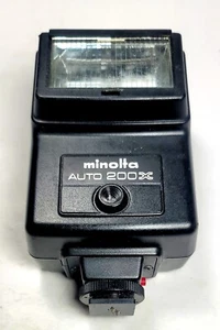 MINOLTA AUTO 200X SHOE MOUNT FLASH NOT WORKING FOR PARTS NO RETURNS  - Picture 1 of 6