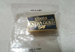 Coors Extra Gold Draft Hat / Lapel Pin New Sealed - Picture 1 of 2