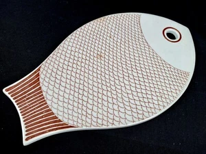••Vintage Mid Century Modern Fish Trivet Arabia Finland - Cheese/Cutting Board - Picture 1 of 5