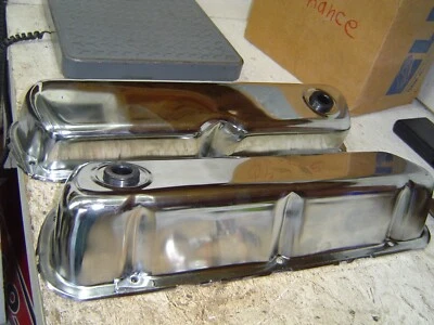 289/302/351W Chrome valve covers - Image 1 of 4