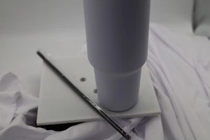 1 Tumbler 40oz (White) Brand new - Picture 1 of 4
