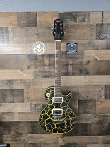 Epiphone Limited Edition Les Paul Nuclear Extreme Yellow And Gold Crackle - Picture 1 of 13