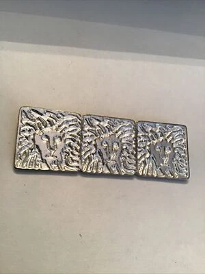 "Pin/broche de barra vintage Anne Klein 3 leones color plata 3,25"" de largo" Foto 1 de 3