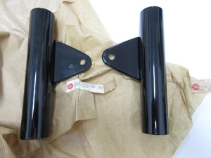Yamaha YL2 Fork Cover L/R 1967-68 NOS Headlight Stay 164-23121- 164-23131-00-33 - Picture 1 of 16