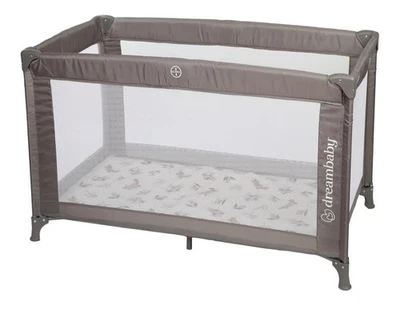 Dreambaby Quest Full Size Travel Cot, Lightweight 0-15kg Easy Fold & Compact 36m - Image 1 of 2
