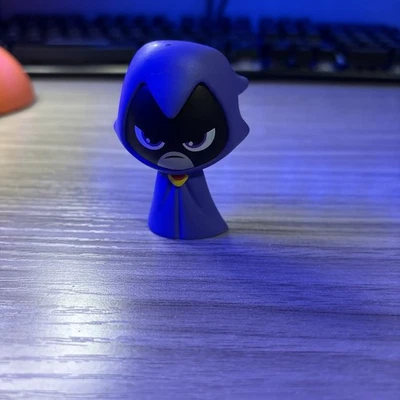 Funko 2017 ☆ Mystery Minis ☆ TEEN TITANS GO! - Boneco de vinil Raven - Imagem 1 de 4