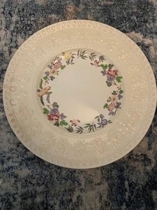 Wedgwood Wellesley Orient Floral Embossed 11" Plate ~ EXCELLENT CONDITION! - Picture 1 of 5