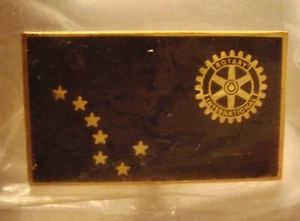 Prendedor Internacional Giratorio Esmalte Dorado De Colección NUEVO Muy RARO - Imagen 1 de 6