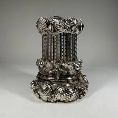 "Candelabro Homeworx de Harry Slatkin plateado con pedestal náutico concha marina 11""" Foto 1 de 4