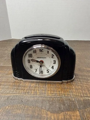 Reloj despertador Crosley Art Deco funcionando Foto 1 de 4