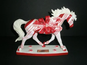 Caballo de un color diferente Candy Cane Lane árabe #20613 con caja usado en excelente estado - Imagen 1 de 16