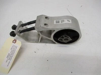 19-23 CHEVROLET BLAZER 3.6L FWD КОРОБКА ПЕРЕДАЧ ЗАДНИЙ НИЖНИЙ КРОНШТЕЙН OEM - Изображение 1 из 4