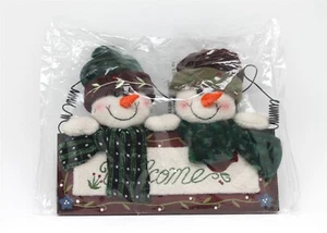 NEW Christmas Avon Snowy Greetings “Welcome” Door Sign - Picture 1 of 2
