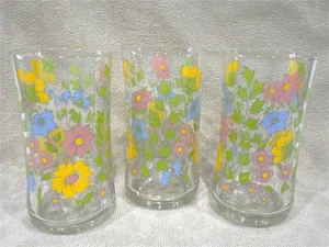 🌸 PRÍSTINO 3 VASOS Corelle PRADO DE PRIMAVERA 12-oz 5.25" Colorido Floral - Imagen 1 de 4