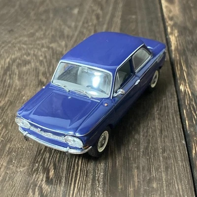 MINICHAMPS 1/43 NSU TT NSU 1000 auto in miniatura blu - Immagine 1 di 4