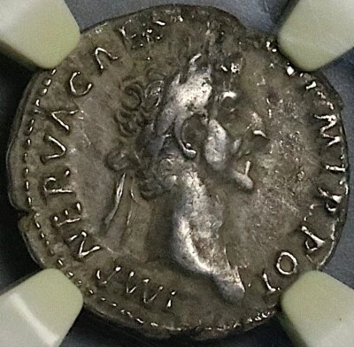 97 NGC Ch VF Nerva Imperio Romano Denario implementos de sacrificio (24081701C) Foto 1 de 4