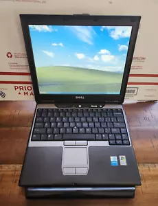 Dell Latitude D410 12'' Laptop (Intel M @ 1.73GHz,512MB Ram,40GB HDD) Win XP Pro - Picture 1 of 18